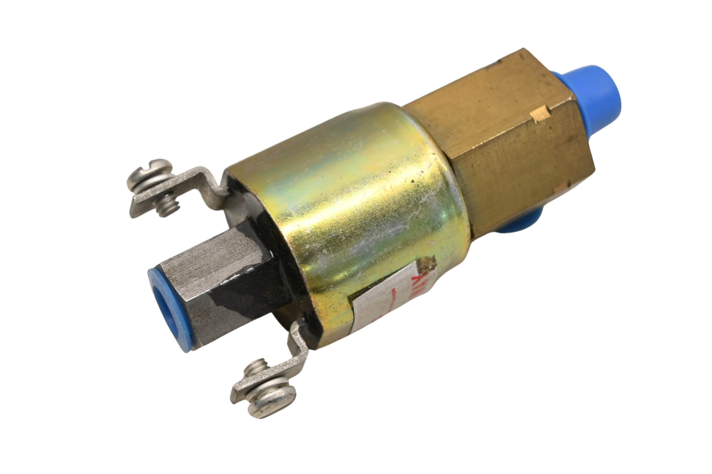 Mack 4769-10560505801, 1056-05058-01 KYSOR 3-Way Solenoid NOS