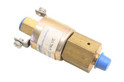 Mack 20QE2184 KYSOR 3-Way Solenoid Valve NOS
