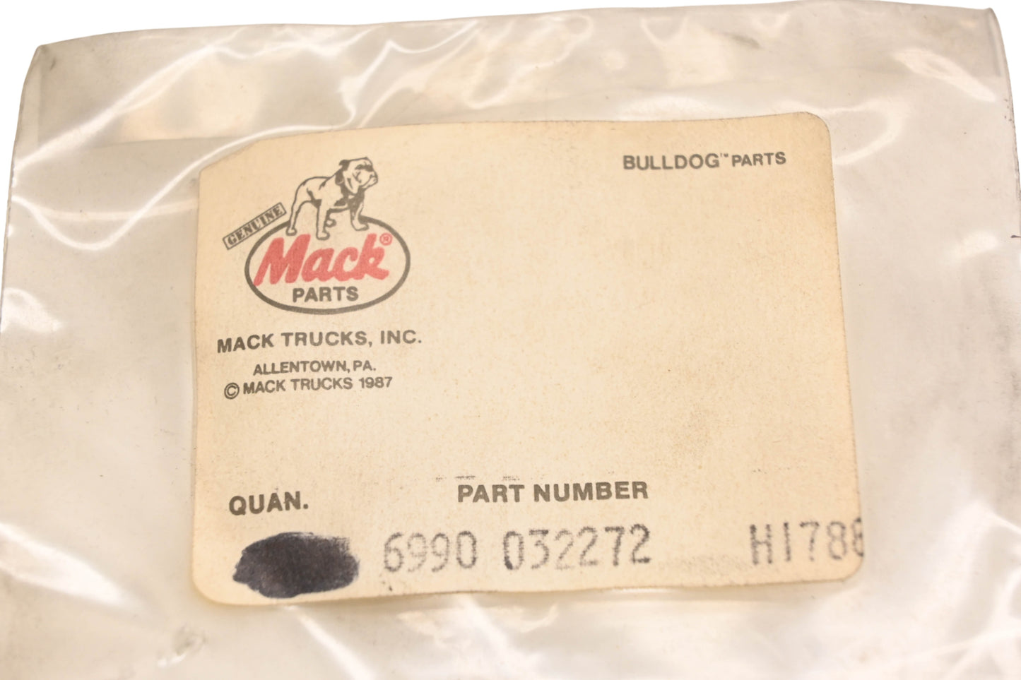 Mack 6990-032272, 6990032272 Seal Ring NOS