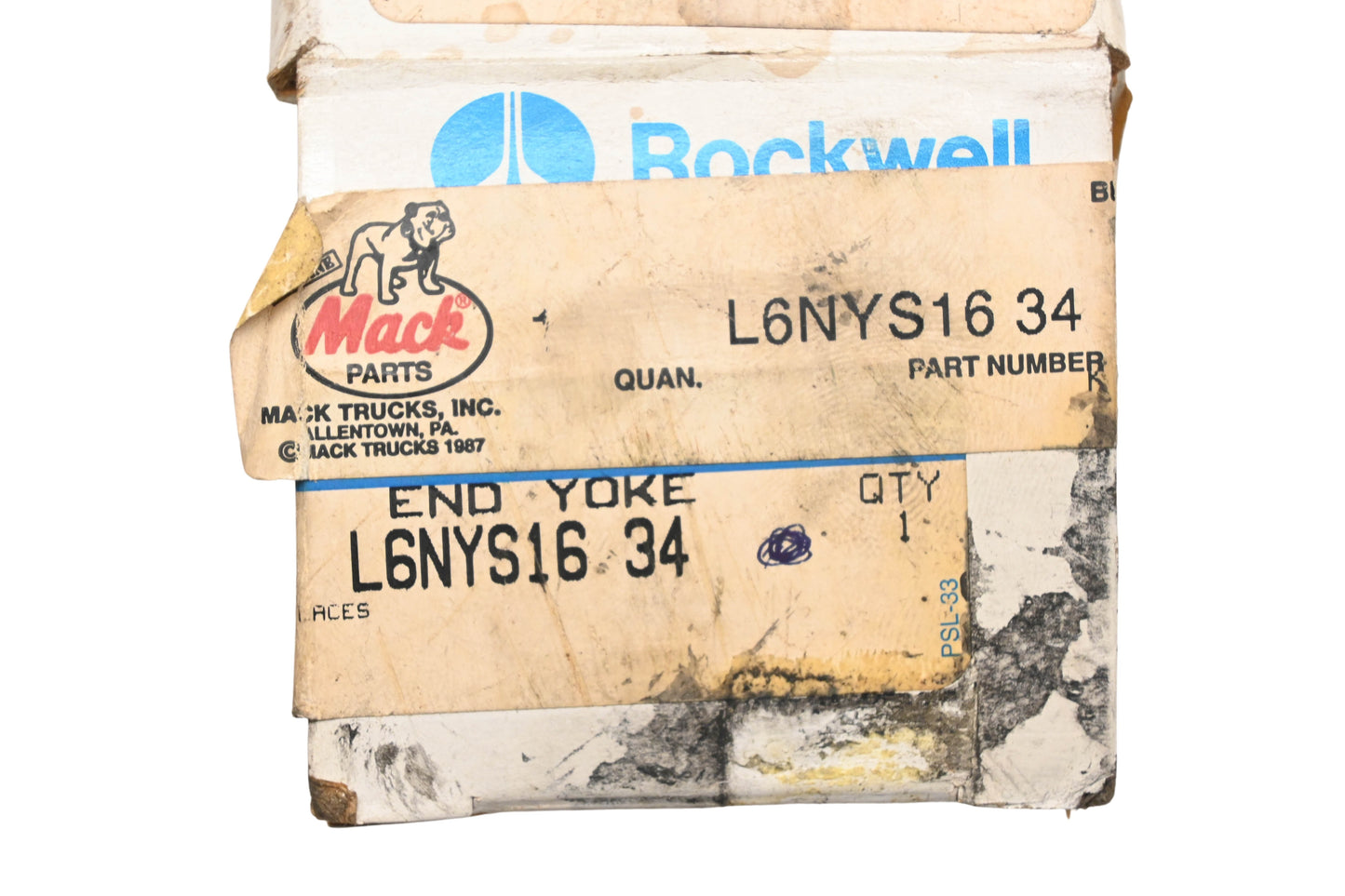 Mack L6NYS1634 Rockwell Yoke NOS