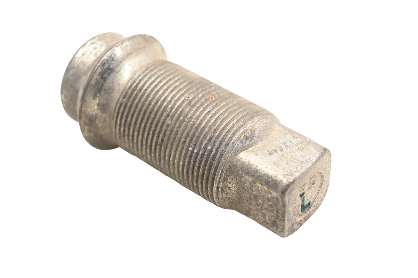 Mack 8235-R005978L Left Thread Wheel inner Cap Nut NOS