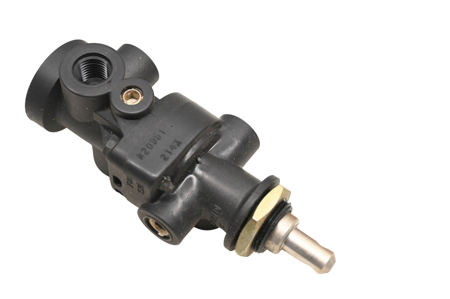 Mack 8235-RKN20025 Midland Control Valve NOS