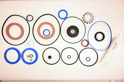 Mack 6990-HF640000 Steering Box Seal Kit NOS