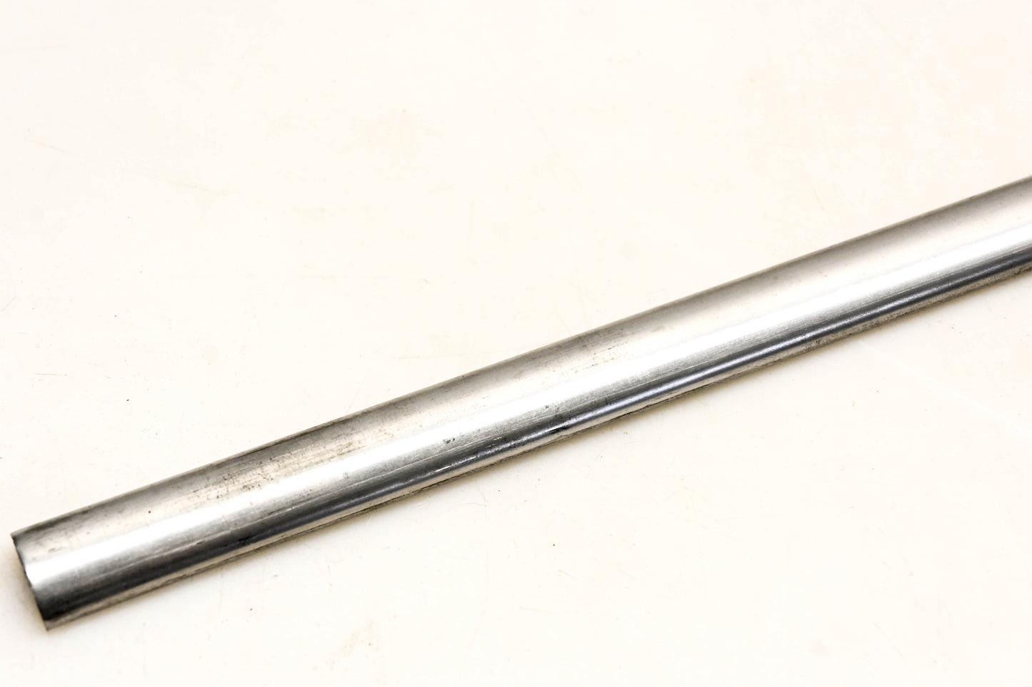 Mack 4QM12P5 Hood Hinge Trim NOS