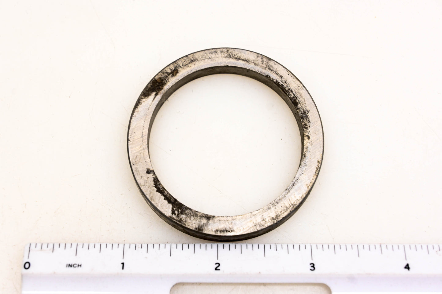 Mack 13GC2233P15 Valve Seat M.W.W. 871-A 3.131 NOS