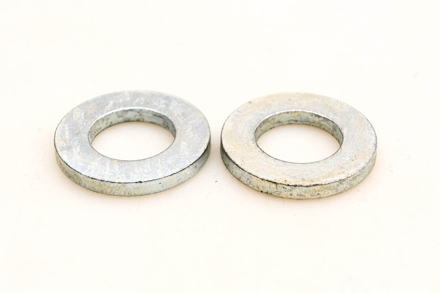Mack 35AX1455, 25088023 Washers Qty 2 NOS