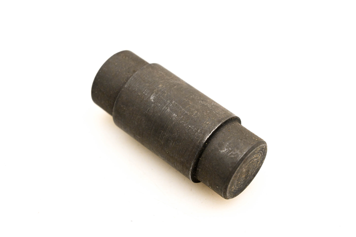 Mack 2719-1003832 Brake Shoe Anchor Pin NOS