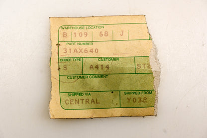 Mack 31AX640 Pin NOS