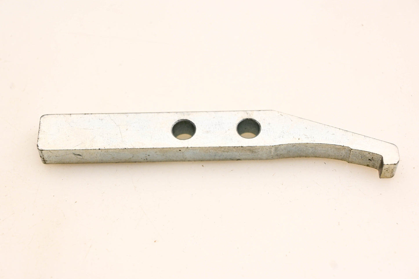 Isuzo DT-50618-11 Puller Foot NOS