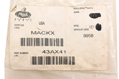 Mack 43AX41 Woodruff Key NOS