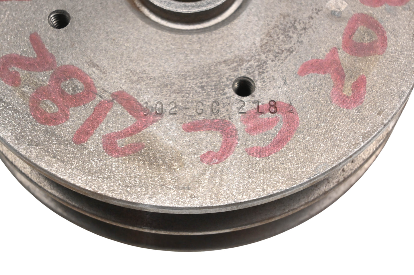 Mack 302GC2182P2 Double Groove Alternator Pulley NOS