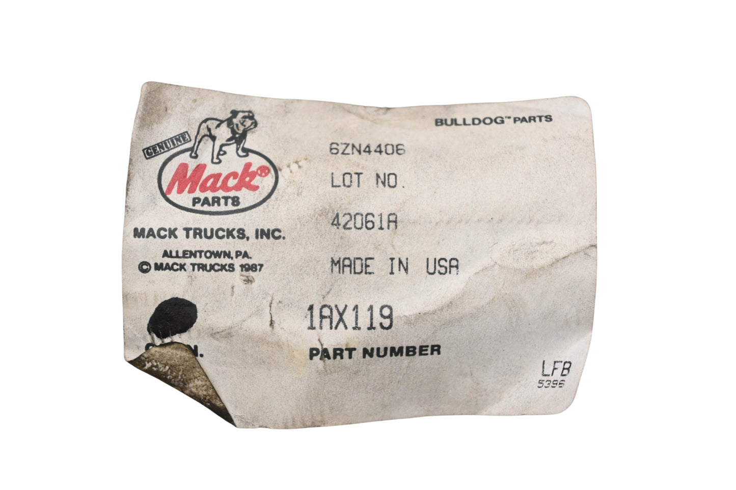 Mack 1AX119 Screw NOS