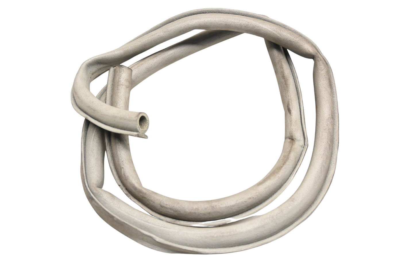 Mack 6MO121F Seal Strip 5' NOS