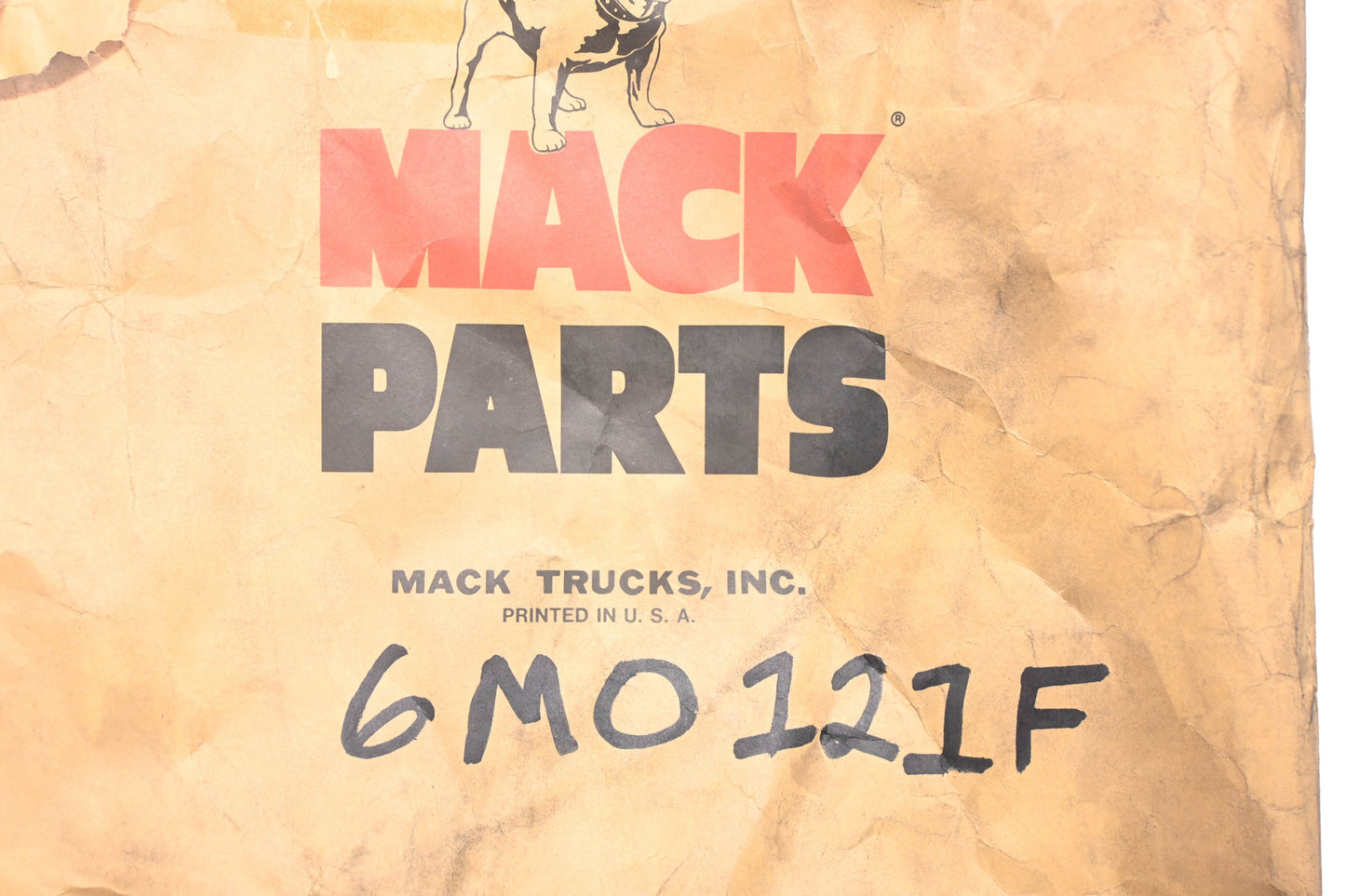 Mack 6MO121F Seal Strip 5' NOS