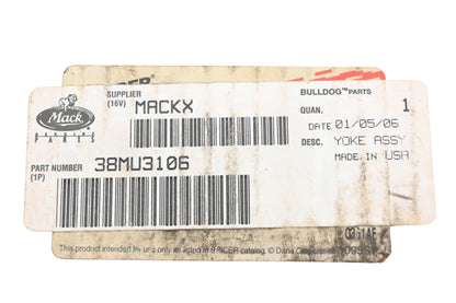 Mack 38MU3106, M2005102310042 5-4-1721 Yoke NOS