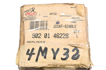 Mack 4MY32, 9020146228, 8235-9020146228 Rockwell Single Joint Connector Assembly NOS