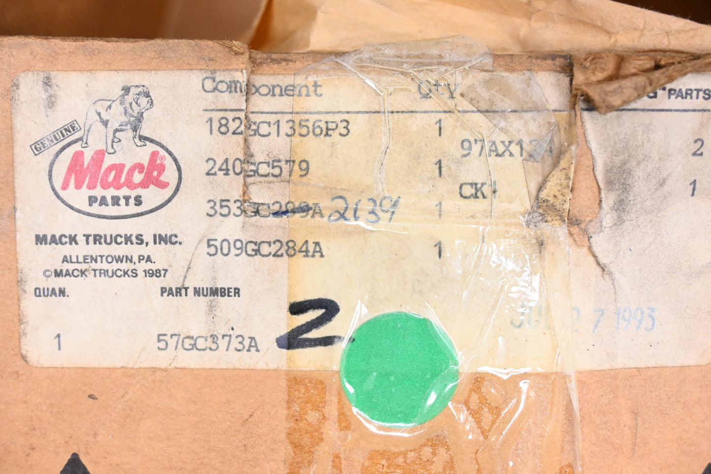 Mack 57GC373A Piston Cylinder Kit NOS