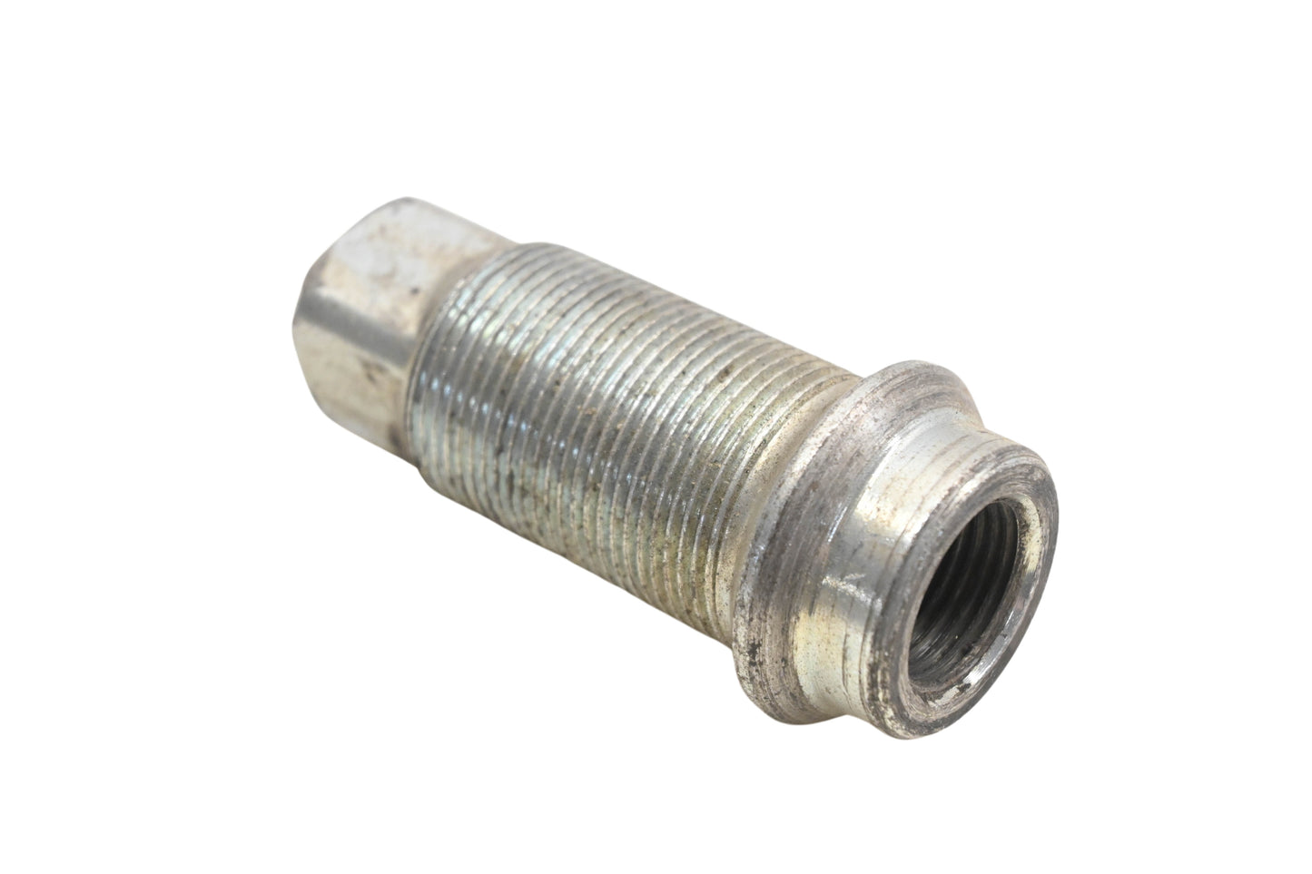 Mack 21AX894, 25190908 Righthand Wheel Stud Inner Nut