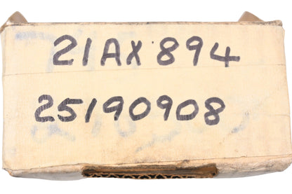Mack 21AX894, 25190908 Righthand Wheel Stud Inner Nut