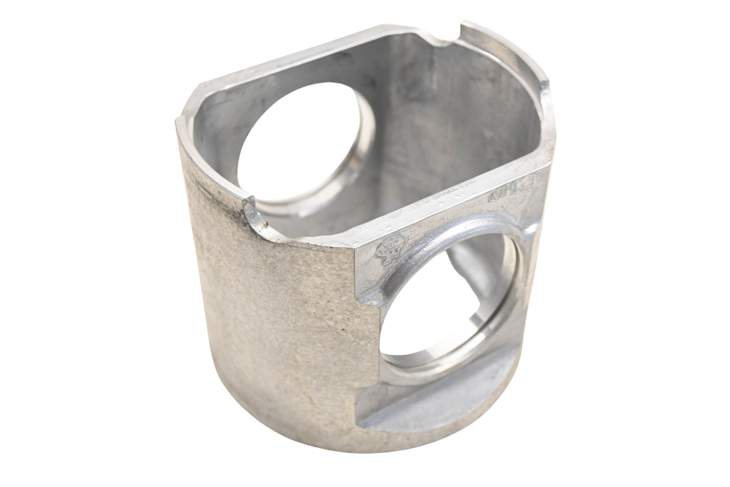 Mack P5033X1, 590BM Piston Skirt NOS