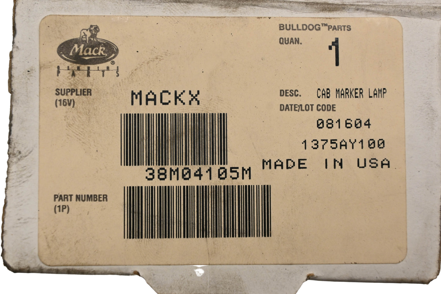 Mack 38M04105M , 1375 VSM Amber Cab Marker Lamp Kit NOS