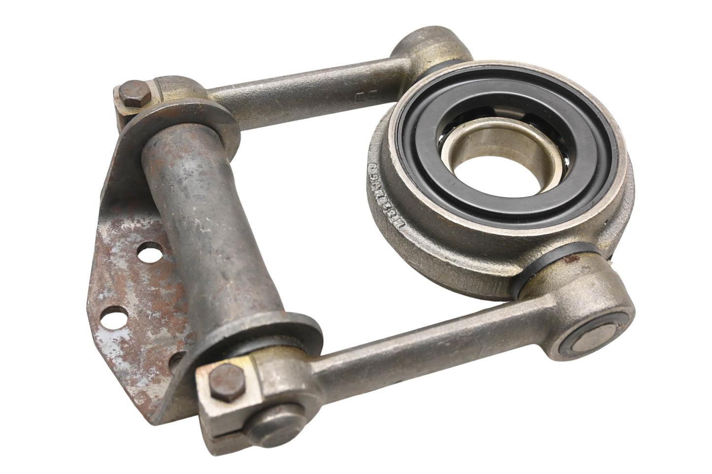 Mack 34MU330AP1 Bearing Mount Bracket Kit NOS
