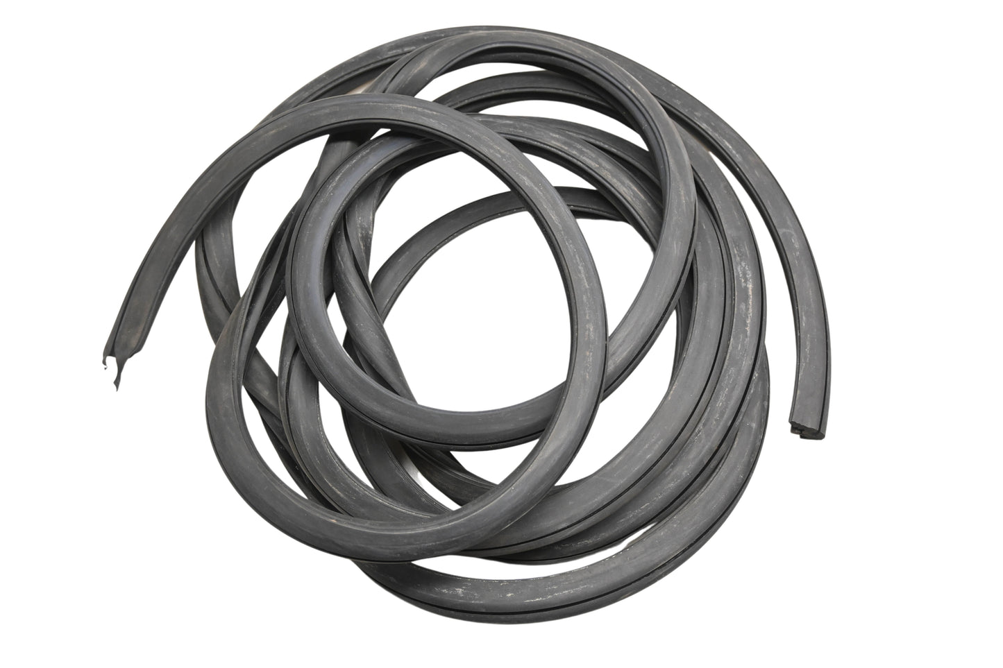 Mack 570AMM2M Rubber Seal Strip 18' NOS