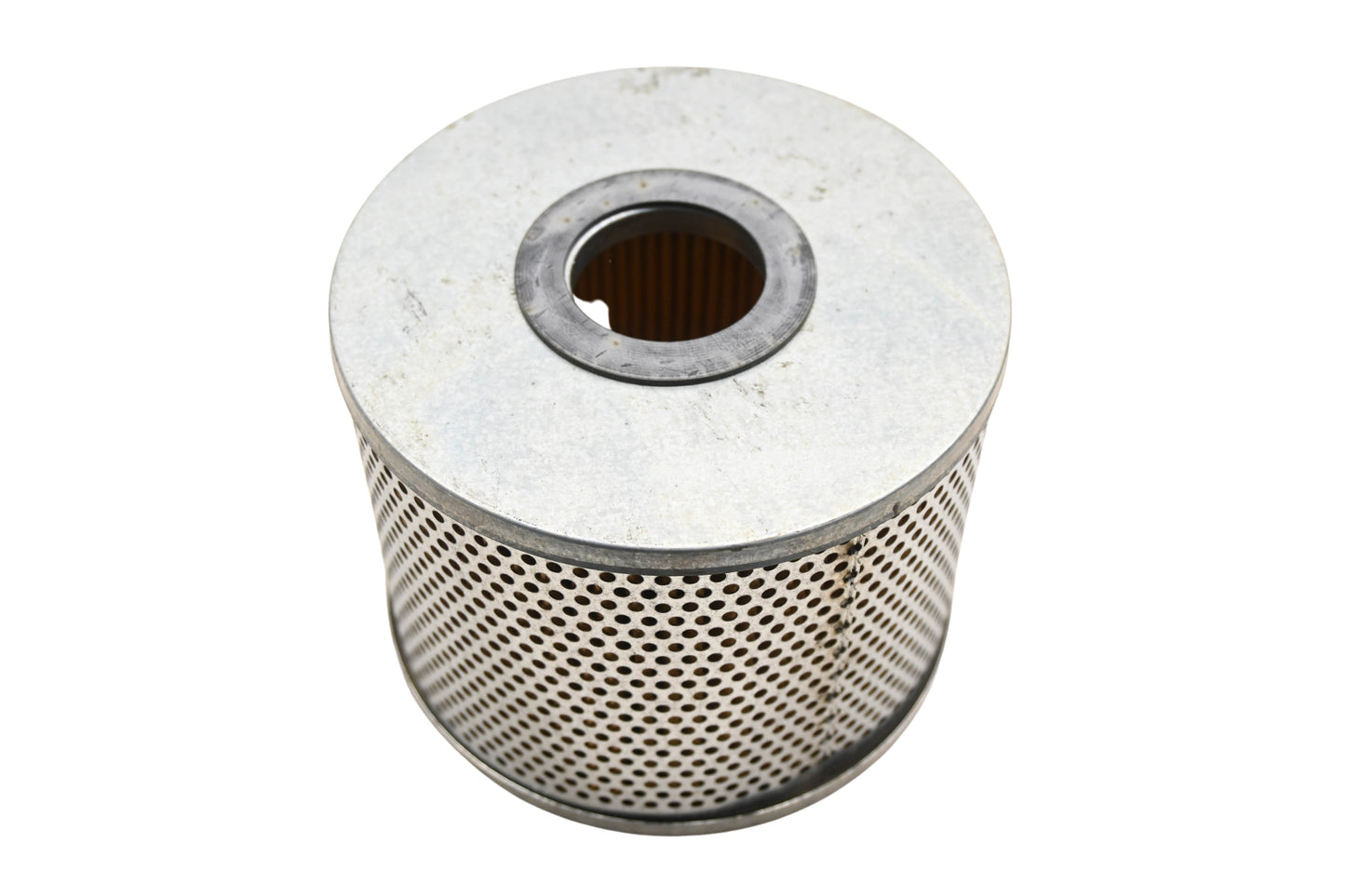 Fleetguard LF-637, LF637 Oil Filter NOS