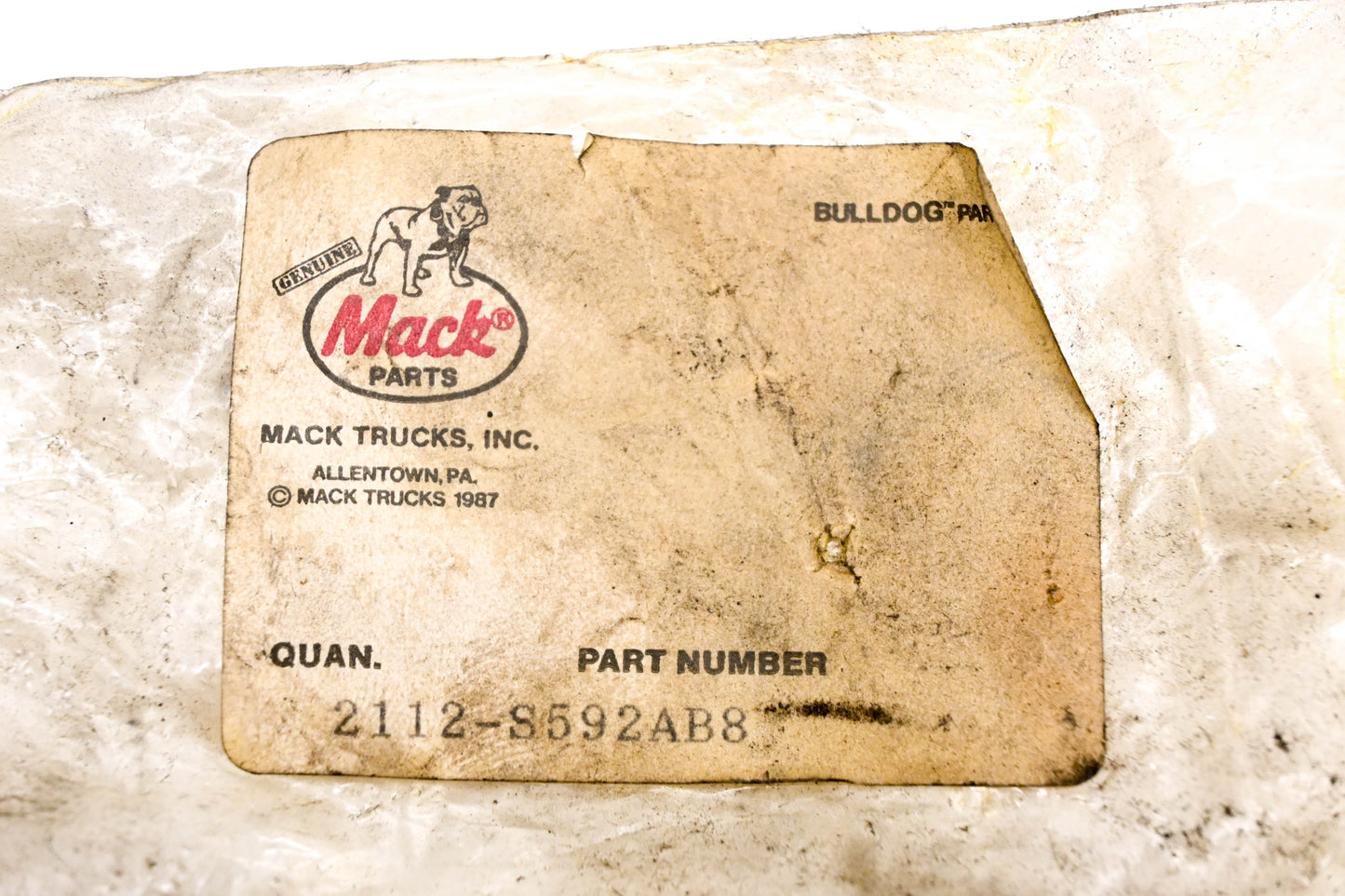 Mack 2112-S592AB8 Shel's Primer Vit NOS
