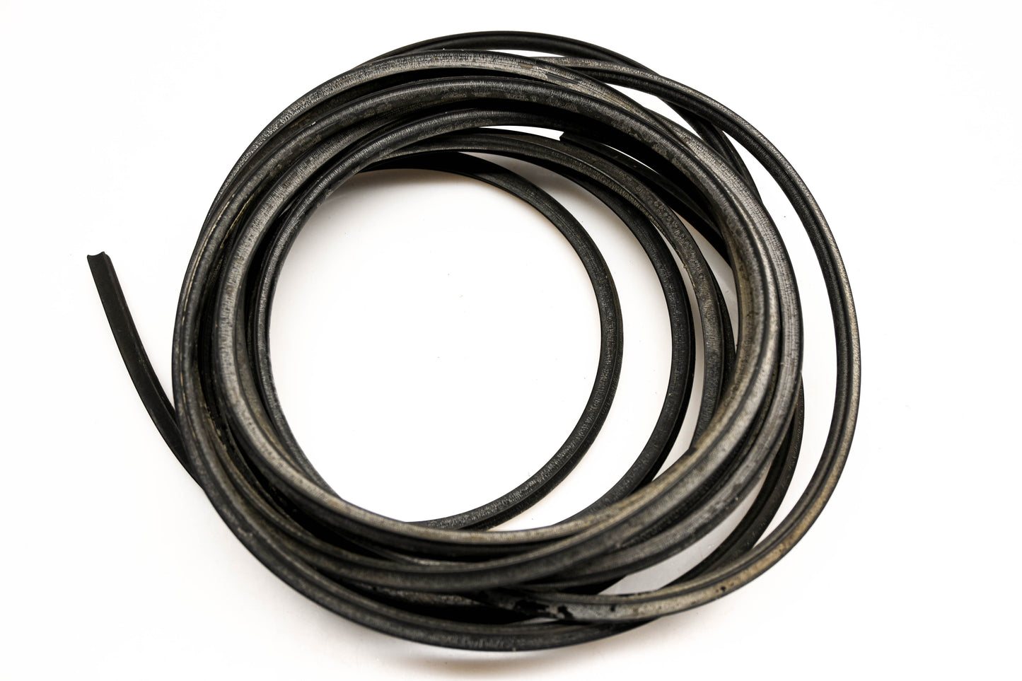 Mack 812 AXF Rubber Cab Window Seal 19' NOS