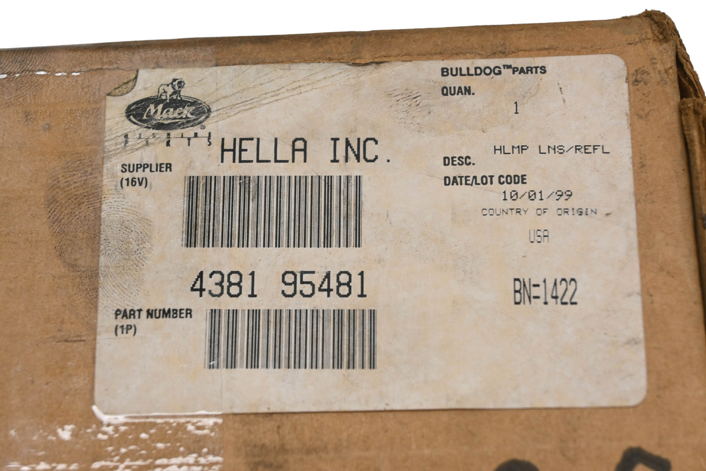 Mack 4381-95481 Lefthand Headlamp Housing NOS