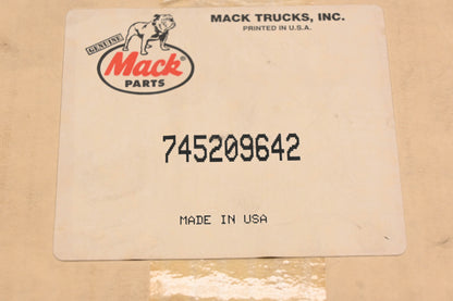 Mack 745-209642, 745209642 Evaporator Kit NOS