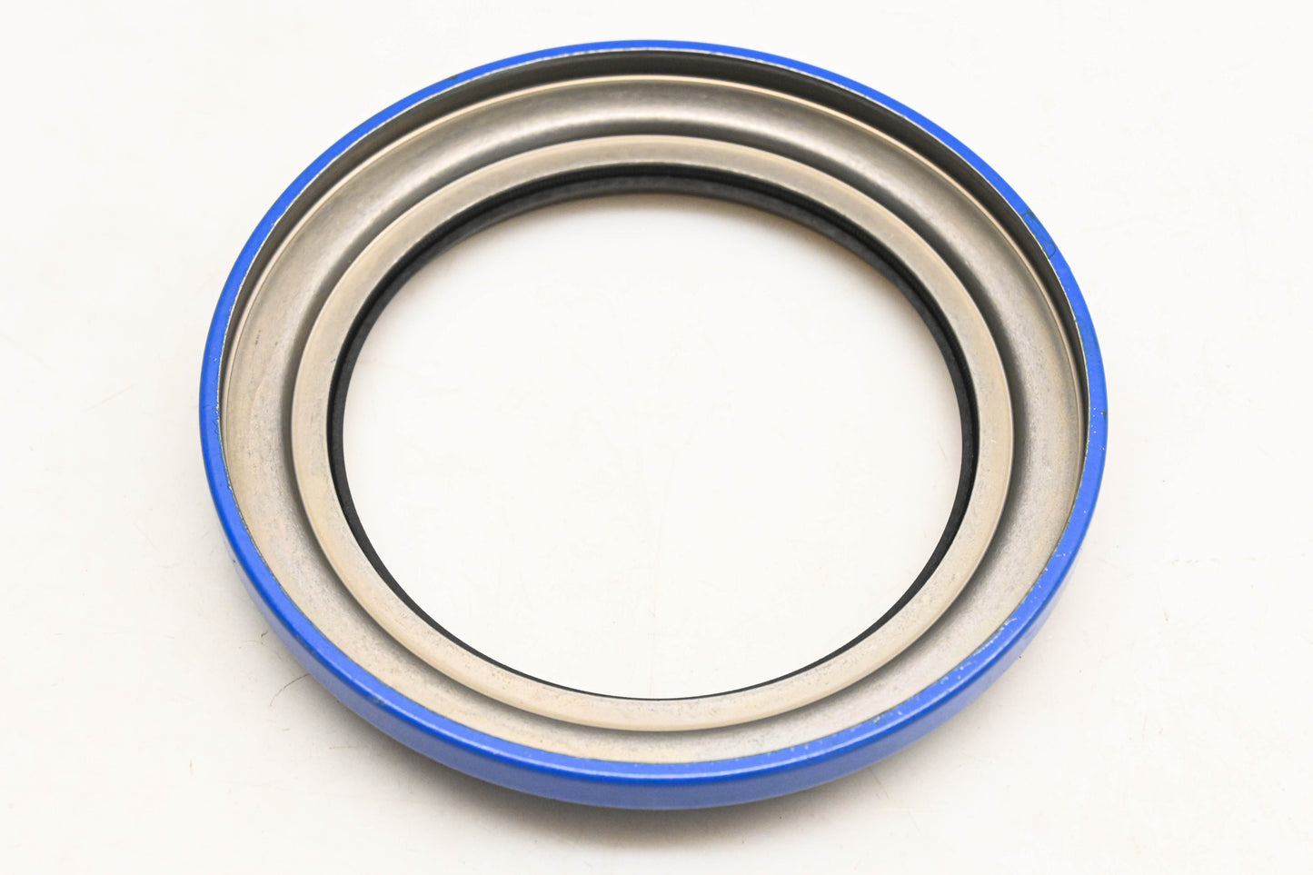 Stemco 320-2109, 3202109, 7843-3202109 Mack Hub Oil Seal NOS
