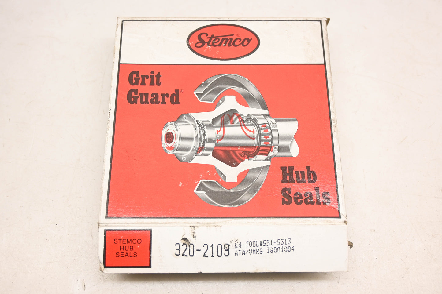 Stemco 320-2109, 3202109, 7843-3202109 Mack Hub Oil Seal NOS
