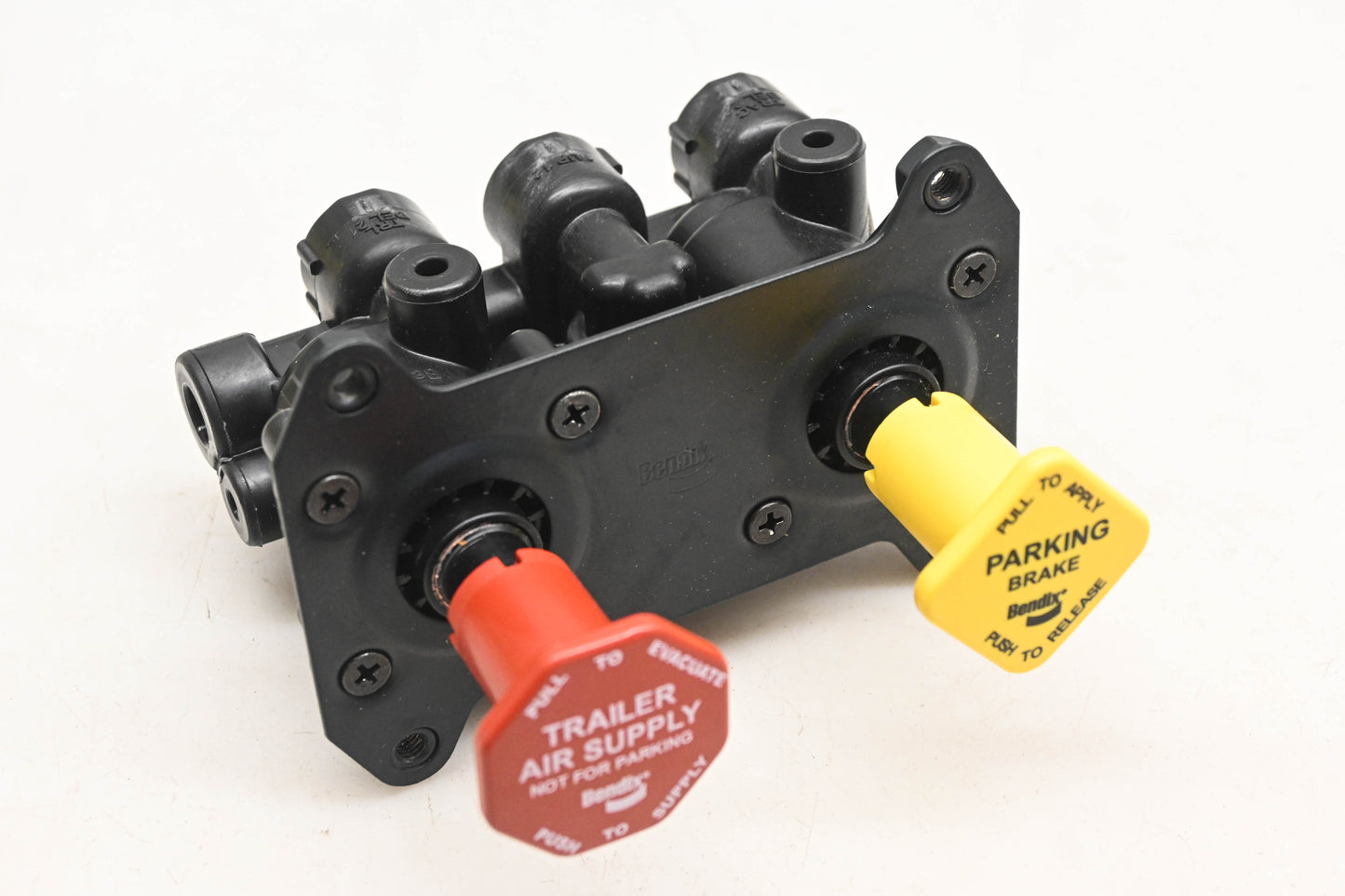 Mack 745-800515, 25155511 Bendix MV-3 Air Brake Dash Control Valve NOS