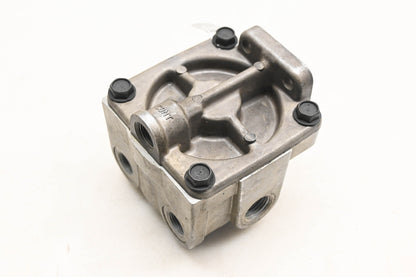 Haldex KN28060 RV046 Relay Valve NOS