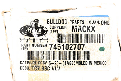Mack 745-102707, 745102707, T-294095-A Bendix TC-7 Trailer Air Brake Valve NOS