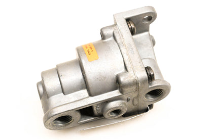 Mack 20QE3294, 745-106284, T-292496-B Bendix BP-1 Rear Air Brake Proportioning Valve NOS