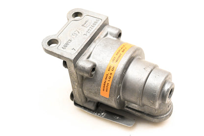 Mack 20QE3294, 745-106284, T-292496-B Bendix BP-1 Rear Air Brake Proportioning Valve NOS