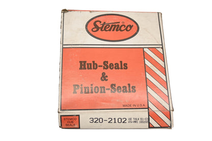 Stemco 320-2102, 3202102, 7843-3202102 Mack Wheel Hub Seal NOS
