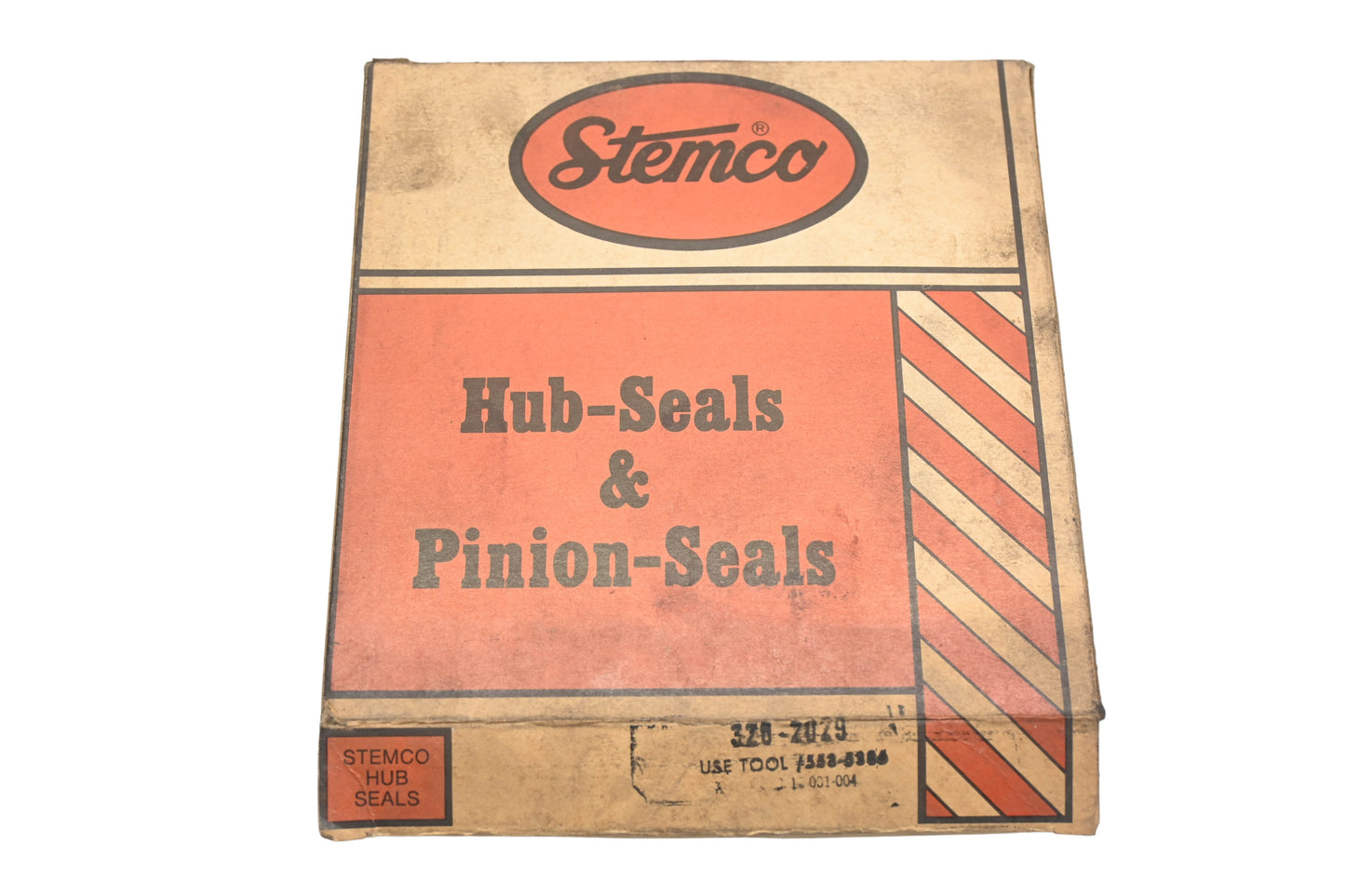 Stemco 320-2029, 3202029, 7843-3202029 Mack Wheel Hub Seal NOS