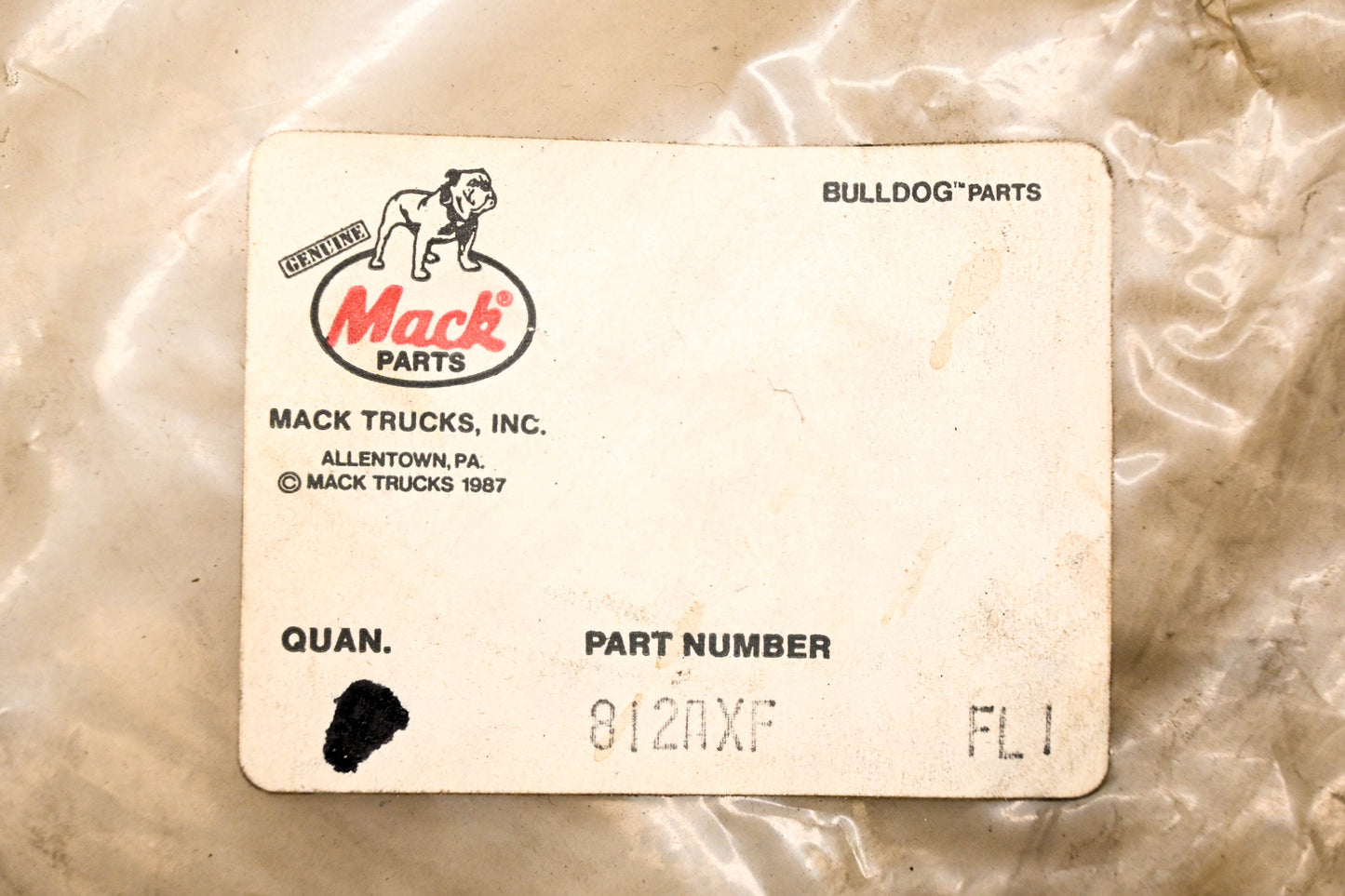 Mack 812 AXF Rubber Cab Window Seal 19' NOS