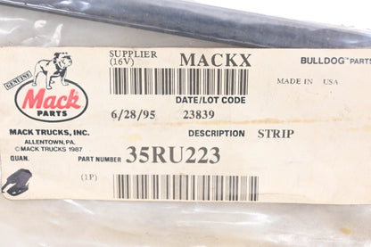 Mack 35RU223 Lefthand Weatherstrip NOS