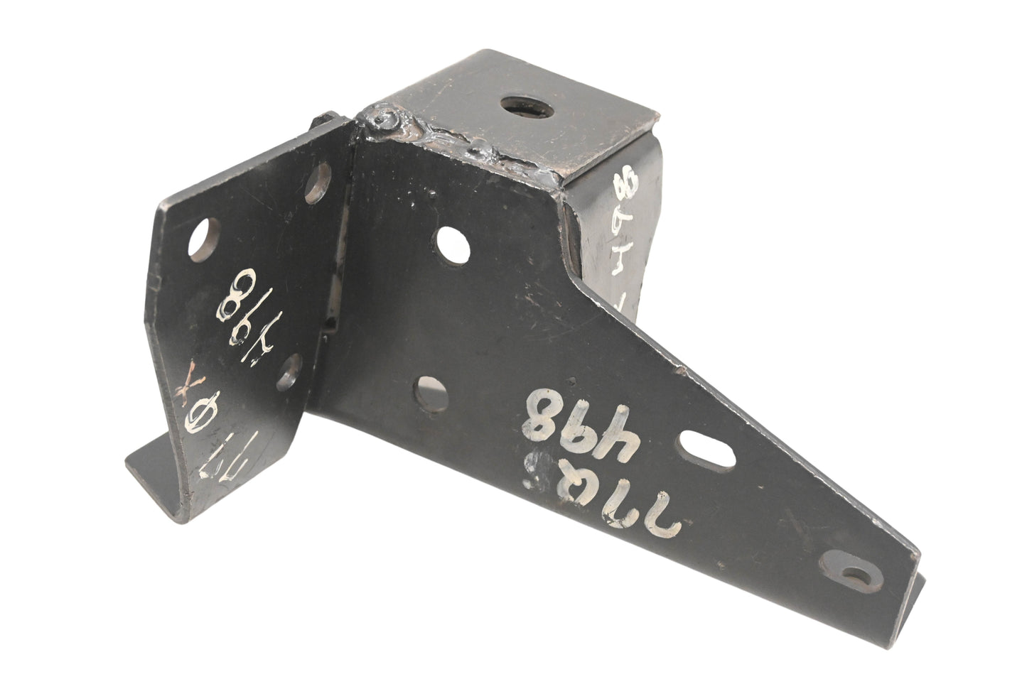 Mack 77QX498 Mount Bracket