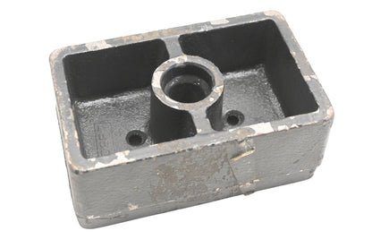 Mack 13QK244AP26, 25158611 Spacer Block NOS