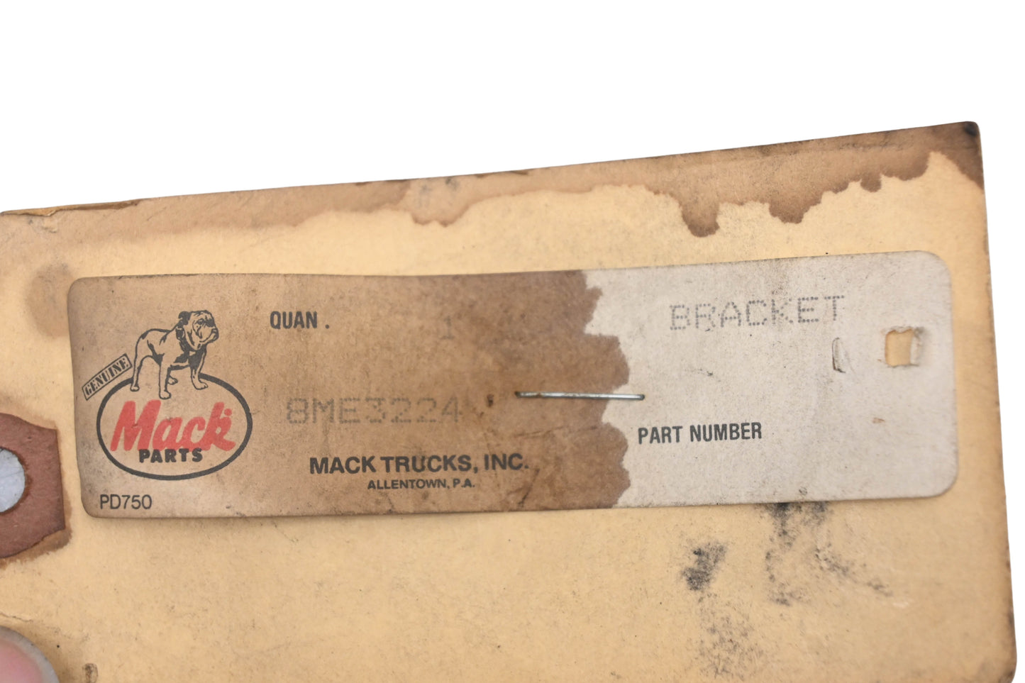 Mack 8ME3224 Bracket NOS
