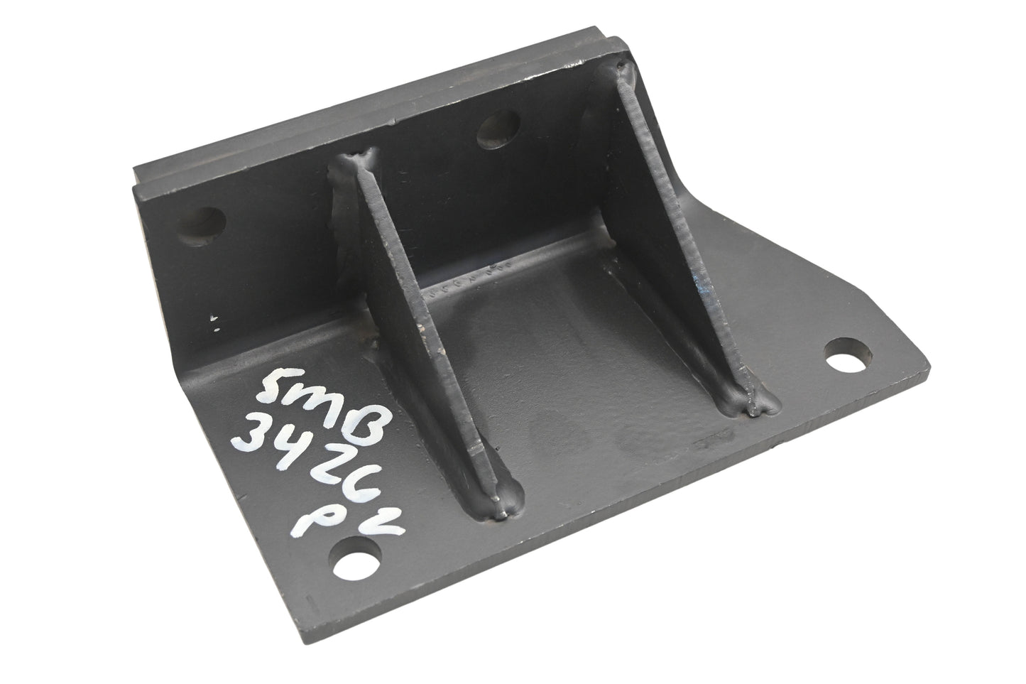 Mack 5MB3426P2 Bracket NOS