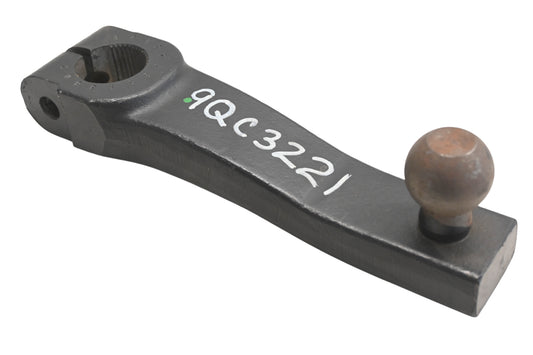 Mack 9QC3221, 448437 Steering Pitman Arm NOS