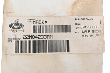 Mack 22MO4233AM Truck Lamp Assembly NOS