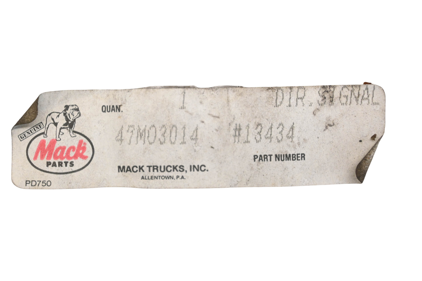 Mack 47MO3014 Truck-Lite Amber Turn Signal Housing NOS